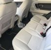 2016 Land Rover Discovery Sport SE photo 3