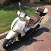 Piaggio Beverly 300 cc, Pearl white brand new very low milage photo 1