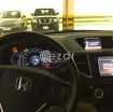 Honda CR-V / Top of the Range / Like New photo 2