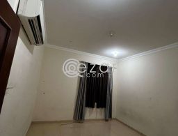 Spacious studio available in new salata for rent in Qatar