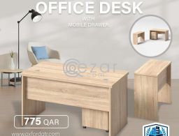 Normal Office Desk for sale in Qatar