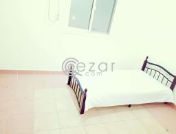 LADIES BED SPACE AVAILABLE IN MANSOURA BHND HOT BREAD for rent in Qatar