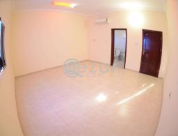 Bedspace / Room available for Bachelor's: Old Airport for rent in Qatar