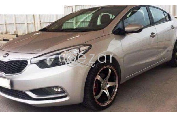 2013 KIA- CERATO SPORTZ photo 1