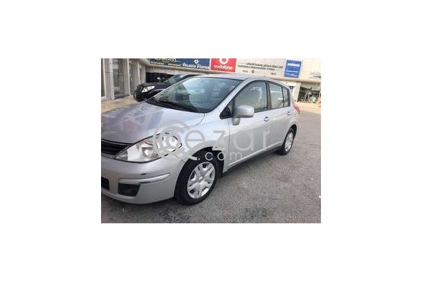 NISSAN TIIDA FOR SALE . GOOD CONDITION photo 3