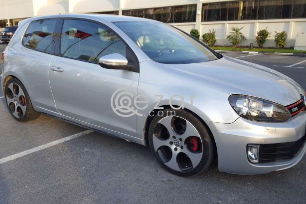 VOLKSWAGEN Golf GTI 2010 DSG photo 4