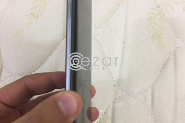 Samsung Galaxy S7 Edge (Dual Sim) photo 1