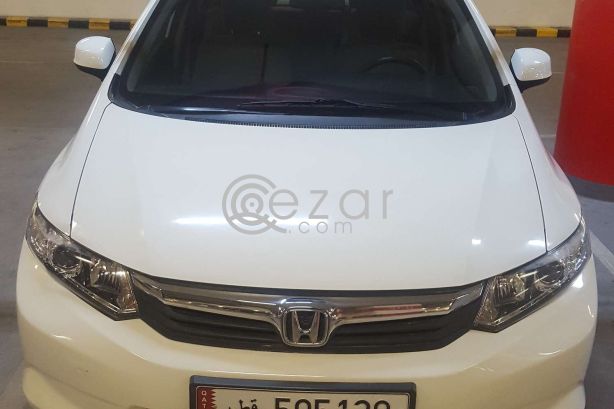 Honda Civic 2012 model in Perfect Condition!!! photo 4