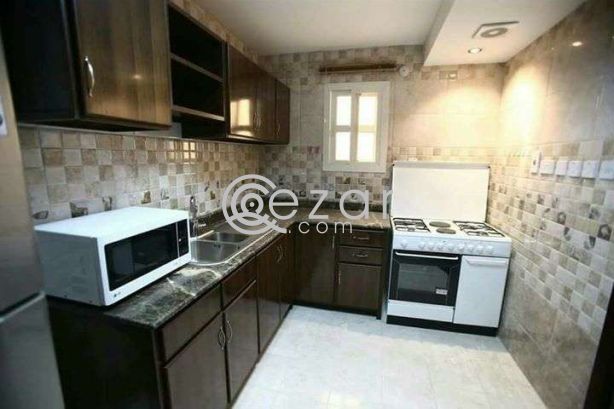 Fully Furnished 2 Bedroom Executive Flat In Najma photo 2