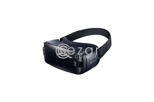 Samsung Gear VR - Virtual Reality Headset photo 1