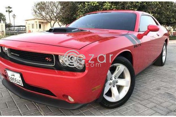 Dodge Challenger RT Shaker Edition photo 1