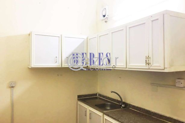 1 Bedroom Unfurnished Flat in Al Rawda photo 8