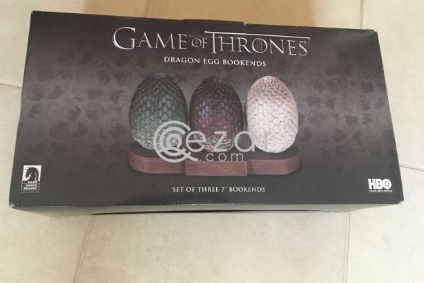 Game of Thrones : Dragon Egg Bookends photo 1