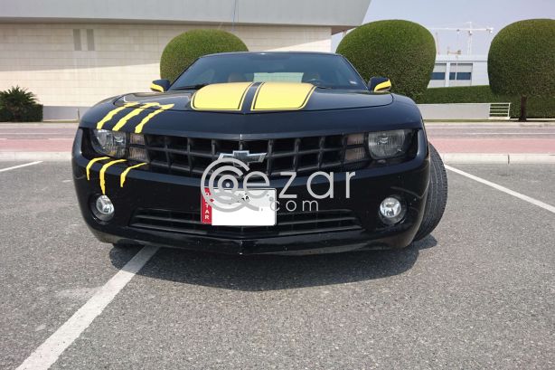 CAMARO 2012 V6 - Mint condition photo 4