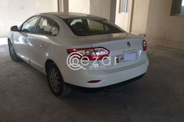 Renault Fluence 2012 white photo 2