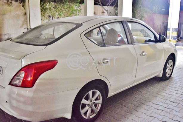 LADY OWNED FULL OPTION NISSAN SUNNY FOR SALE photo 1