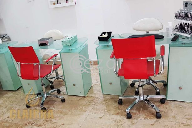 Furnished Beauty Salon with All Facilities photo 3