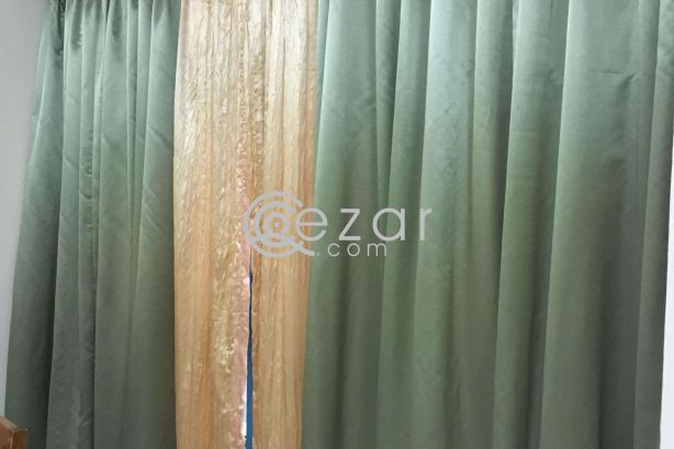 Curtain like new for sale photo 1