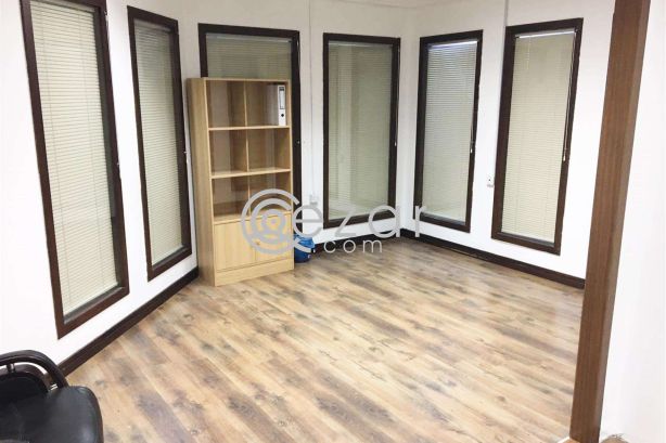 Fully Furnished, 30Sqm 1 Room Office - Corniche photo 5