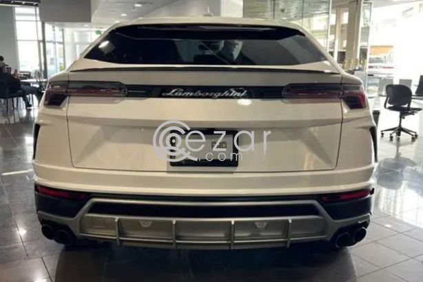 2022 Lamborghini Urus Graphite Capsule photo 2