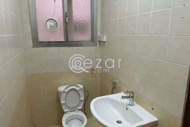 Studio type & Family rooms & Female bed space available in Al Sadd photo 1
