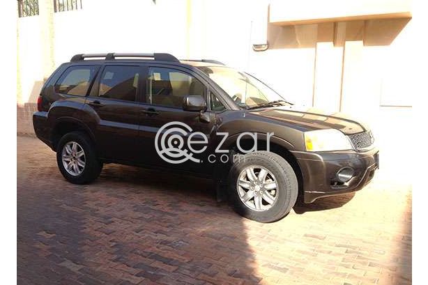 For SALE 2010 Mitsubishi Endeavor Sport Utility Crossover/AT photo 3