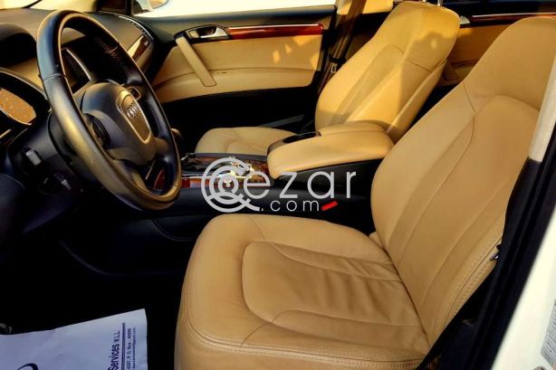 2011 Audi Q7 Premium Plus PKG (More Photos Available upon Request) photo 1