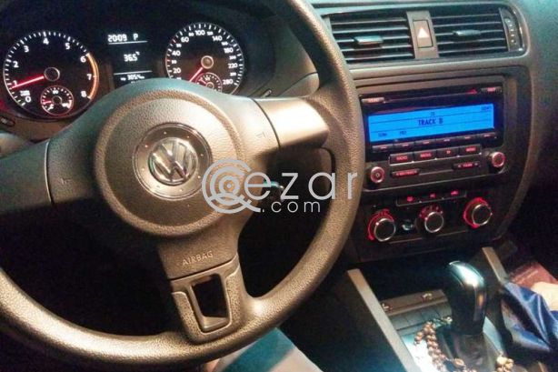 2012 Volkswagen Jetta under warranty ,perfect photo 4