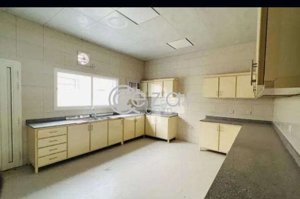 Labour camp for rent 50 rooms in abu nakhla photo 5