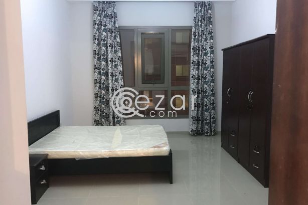 FOR KABAYAN ONLY! HUGE MASTER's BEDROOM w/ ATTACH BATHROOM AVAILABLE photo 2