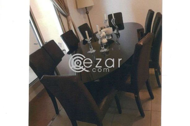 Dining table with 10 chairs photo 1