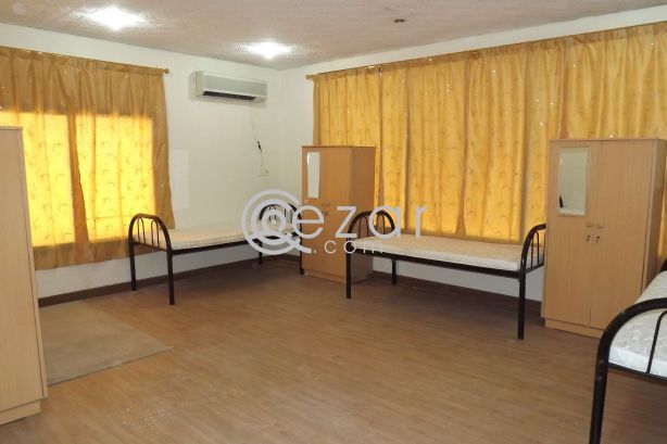 Executive Bachelor Fully Furnished (Sharing) rooms - Mamoura, Near Salwa Road photo 2