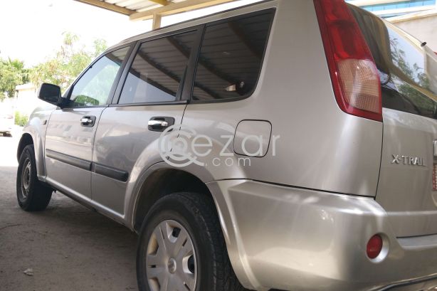 2009 Nissan X-Trail for urgent sale photo 4