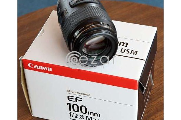 Canon 100mm f/2.8 Macro USM lens photo 1