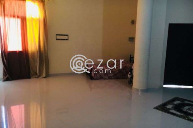 FULL FURNISHED LUXERY 1BHK WAKARA photo 3