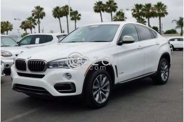 2015 BMW X6 xDrive50i photo 4