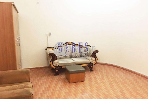 1 Bedroom Unfurnished Flat in Al Rawda photo 3