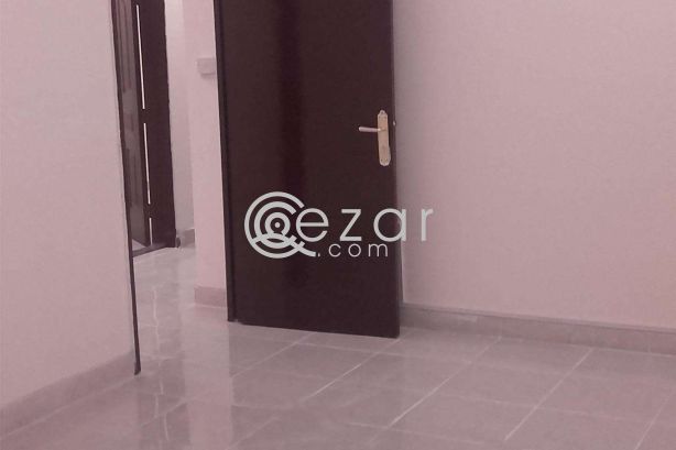 Very Nice Location 1 Bedroom for rent in Ain Khalid photo 3