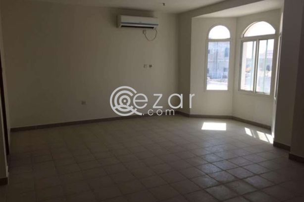 Spacious 5BR SF Villa for Family in a compound photo 2