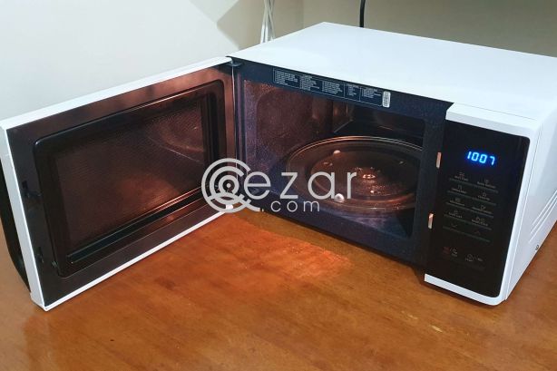 Samsung Microwave Oven SALE photo 2