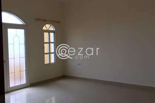 FOR EXECUTIVE BACHELORS...VERY NICE UNFURNISHED SPACIOUS 7 BEDROOM + STAND ALONE VILLA AT WAKRAH AND DUHAIL photo 5