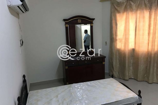 Fully furnished executive bachelor accommodation photo 2