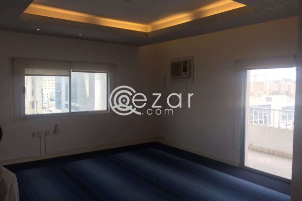 For rent office in Al Sadd Street consists of 7 rooms photo 7