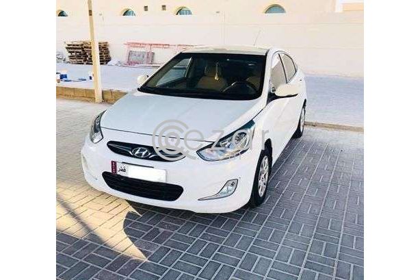Hyundai Accent 1.6 low kms photo 4