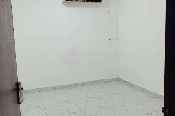 Studio Flat inside Villa available in Al Duhail area. photo 5