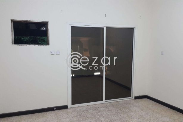 SPACIOUS 2 BEDROOM HALL APARTMENT IN NAJMA C RING ROAD photo 2