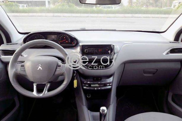 Peugeot 208 Model 2013 photo 3