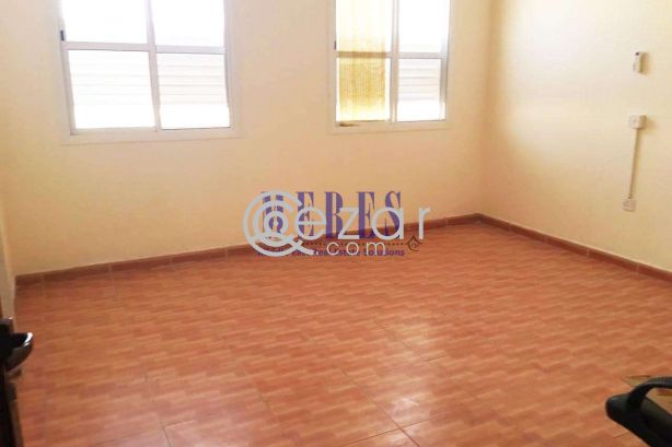 1 Bedroom Unfurnished Flat in Al Rawda photo 2