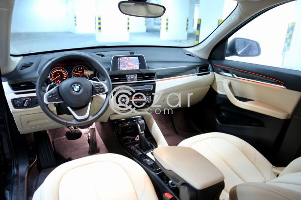 2017 NEW SHAPE BMW X1 ALMOST BRAND NEW photo 3
