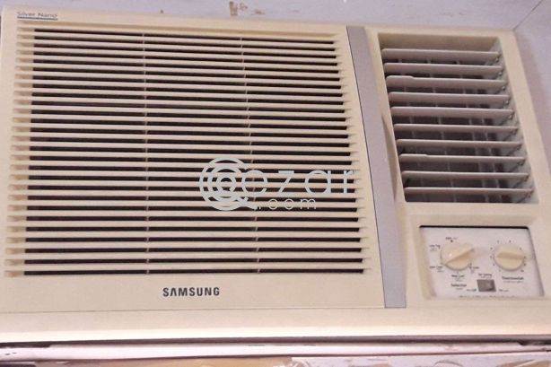 Samsung Window AC 1.5 Ton  in excellent condition photo 1
